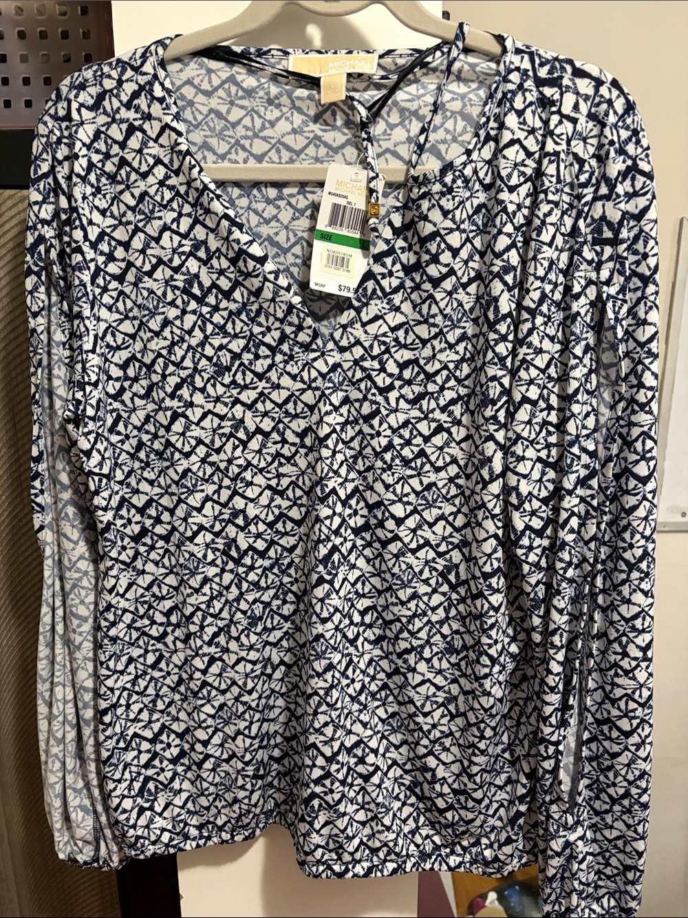 Michael Kors Navy & White Geometric V-Neck Long Sleeve Tee